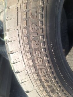 225/65R16C