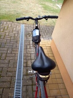 Dámsky trekový bicykel značky Asper