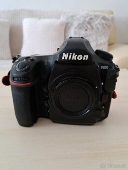 Nikon D850