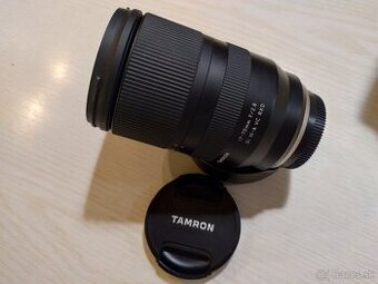 Tamron 17-70mm f/2.8 Di III-A VC RXD (Fuji X)