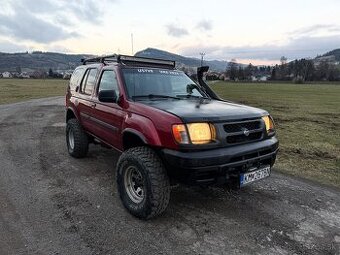 Nissan Xterra 3.3 benzín V6