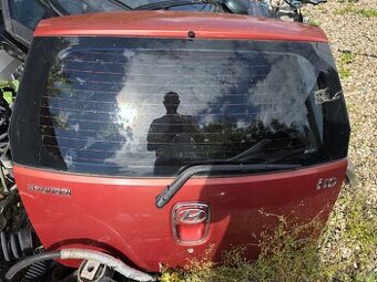 Kufrove dvere hyundai i10