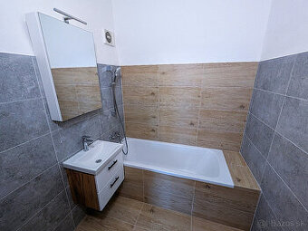 Veľký 3 izb rekonštr., Ťahanovce (Bruselská), 79m2, OV, LO,