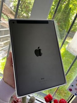 Apple iPad (9. generácia) 64GB Wi-Fi + Cellular + príslušens