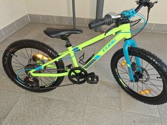 Predám detský bicykel 20kola Cube 200Acid Disc zltomodry
