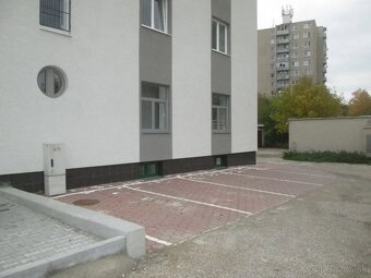 3 izbový byt + 2x parkovanie Trenčín na prenájom, Pred Poľom