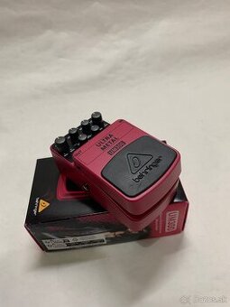 Ultra metal behringer UM300