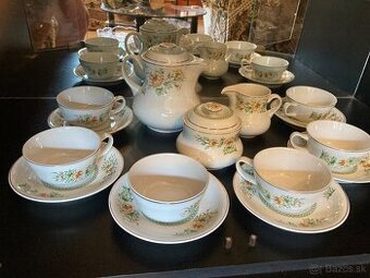 Hollóházi porcelán