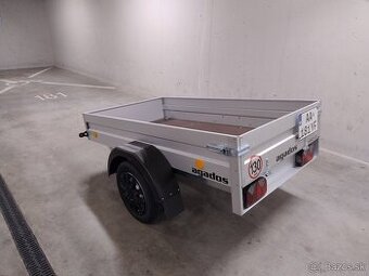 Privesny vozík do 750kg na prenájom , možnosť aj s autom