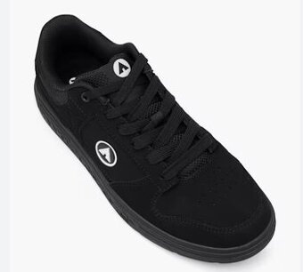 Botasky pánske airwalk black