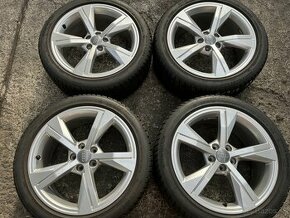 AUDI ORIGINAL 82A601025G HANKOOK 215/45 R17 H