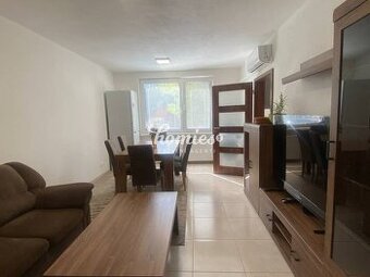 PREDAJ 3 izbový, veľký, kompletne prerobený byt v centre Nit