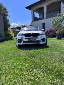 Elektrické autíčko BMW X6