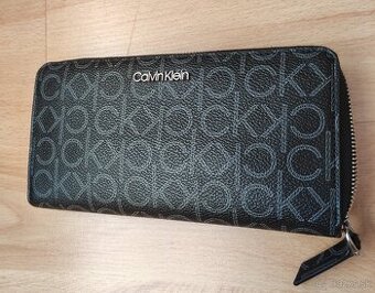 Peňaženka CK používaná