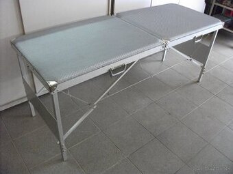 Predám hlinikový-mobilný masérsky/kozmetický stôl. - 1