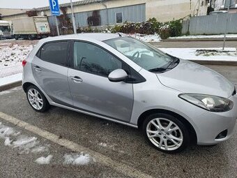 Mazda 2 - 1.5 benzín 76kw ( DE verzia)