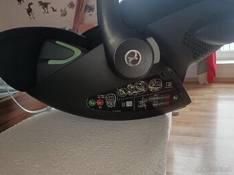 Cybex vajíčko a základňa