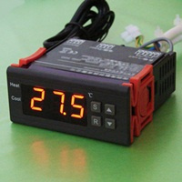 Spolahlivy digitalny termostat - presnost 0,1 stupna 220V