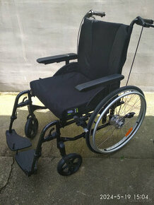 Predam skladaci invalidný vozík