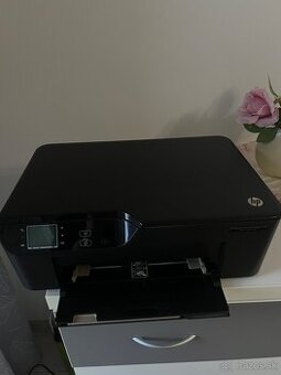 HP Deskjet Ink Advantage 3525