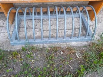 Stojan na bicykle