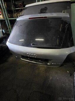 Kufrove dvere audi a3 8p trojdverova verzia