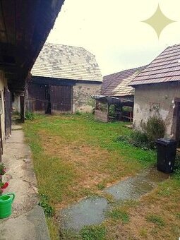 Predaj, rodinný dom s veľkým pozemkom vhodný na podnikanie