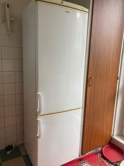 Chladnička s mrazničkou