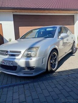 Opel Vectra GTS 2.2 DTI