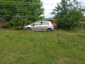 Fiat grande punto - 1