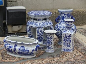 dekoratívne porcelánové vázy a kvetináče v štýle modro-biele