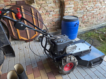 Motor Jikov