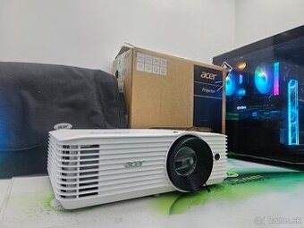 Smart DLP projektor Acer M311, premietanie aj z jasného dňa
