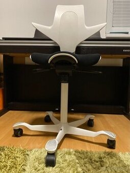 HÅG Capisco Puls 8010 – ergonomická stolička