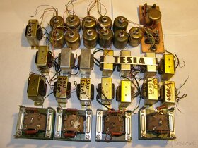 Transformátory výstupné TESLA,100W,sieťové 400W,AUJ637...