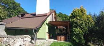 Rekreačná chata pri Ružinej – s čarom prírody a vody