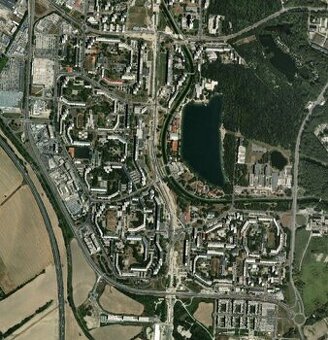 Hľadáme 4-izbový byt alebo väčší 3-izbový byt v Petržalke