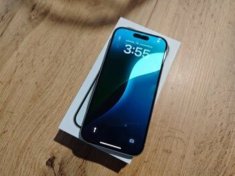 iPhone 15 128 GB Green - 9/10 stav