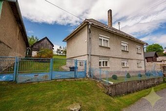 REZERVOVANÉ - Rodinný dom v obci Ďubákovo