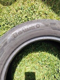 Predám Pneu 205/55R16 91V letné Barum