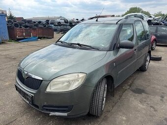 Skoda Roomster na nahradne diely