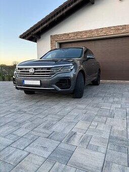 Volkswagen Touareg 3.0 V6 TDI SCR 286k R-Line 4Motion Tiptro
