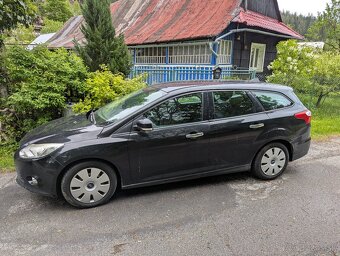 Predám Ford Focus Kombi, t.č. nepojazdný