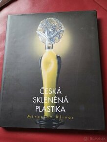Česká skleněná plastika