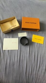 Louis vuitton naramok