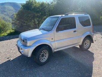 Suzuki Jimny 1.3i 60kw