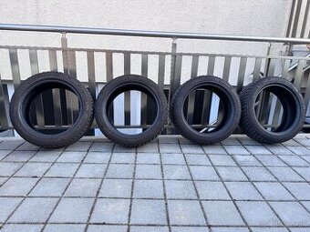 KUMHO WinterCraft WP71 245/45 R17