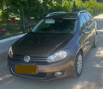 P: Volkswagen Golf 1.6TDI 77KW
