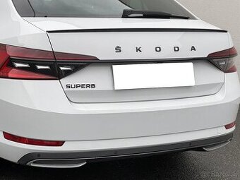 Škoda nápis velký čierny lesklý