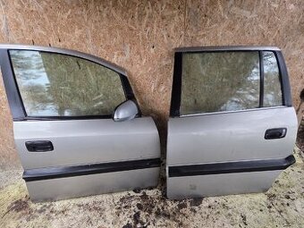Opel zafira dvere kapota